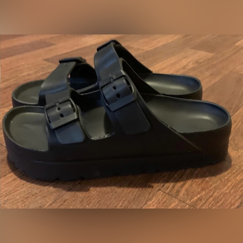 Black Platform Sandals